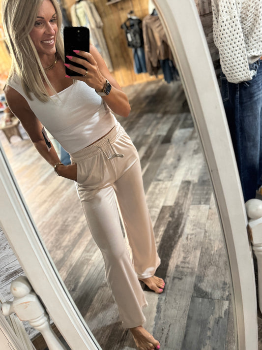 Evie Ribbed Wide Leg