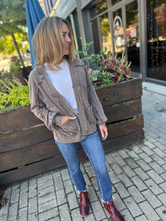 Ash Oak Cardigan
