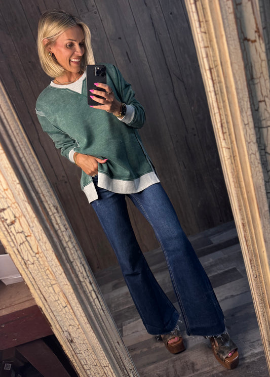 Contrast Wash Pullover