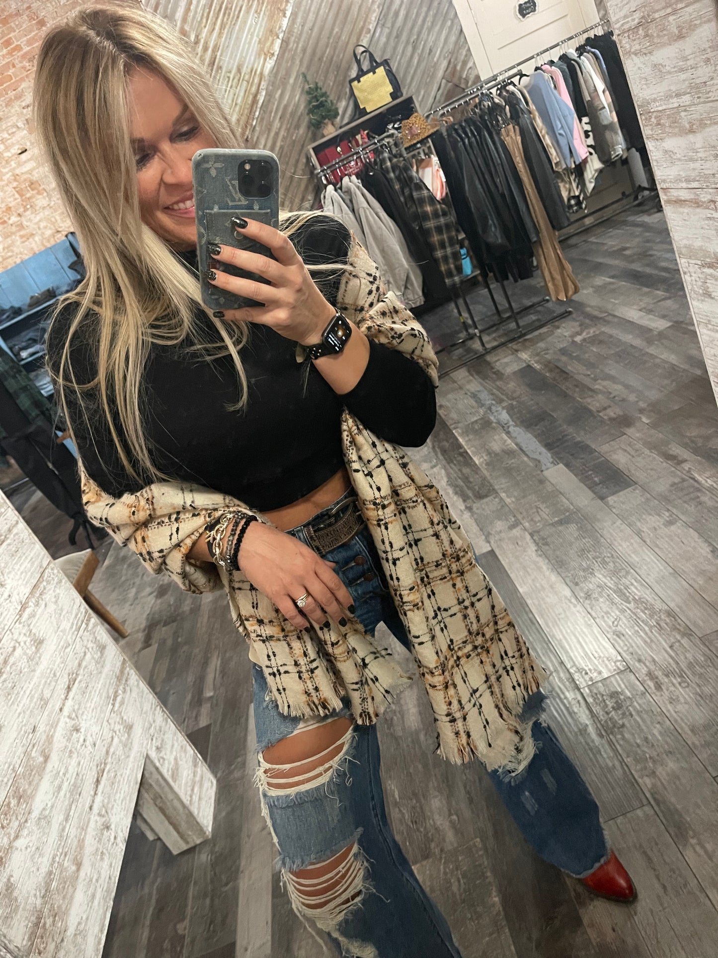 Multiuse plaid scarf/wrap