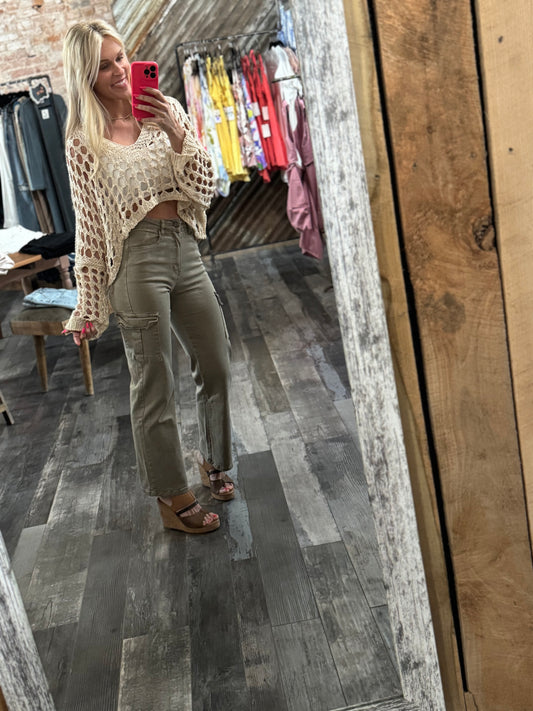 Debs Cropped Cargo