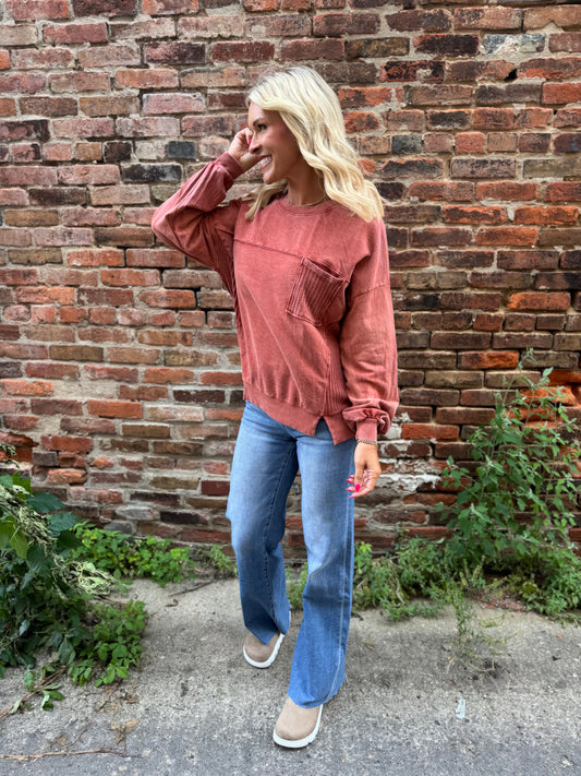 Minera-lWash Knit detail pocket sweatshirt
