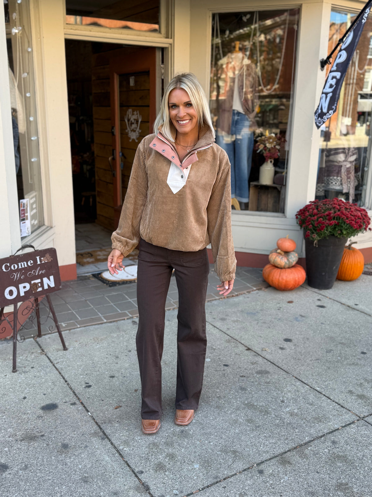 Bulky Corduroy Pullover