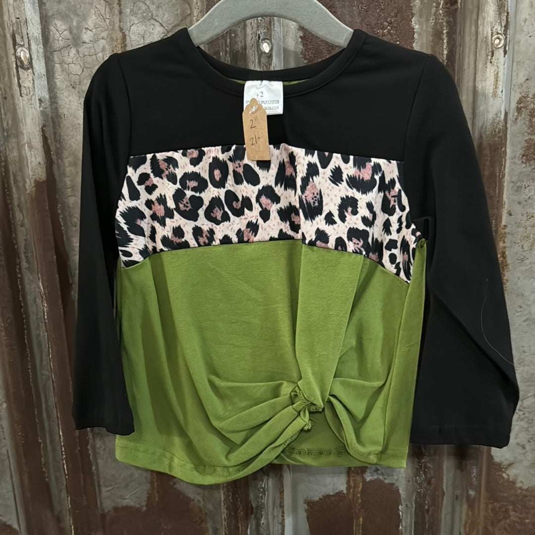 Twist & Leopard Top