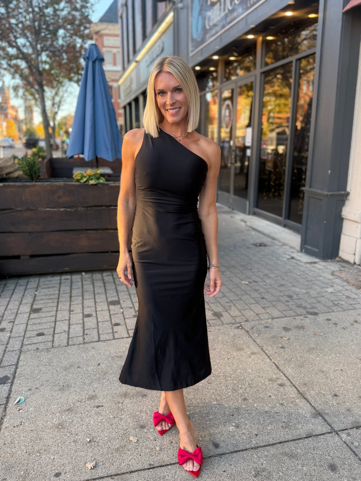 Twisted Black Maxi