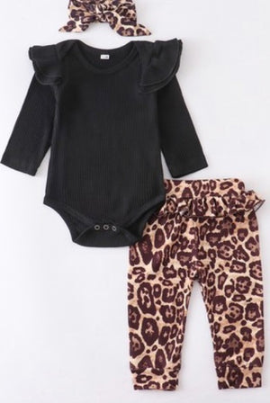 Little Gals Wild Thang Outfit